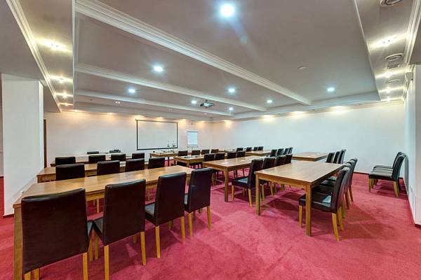 Конференц-зал №1 в гостинично-ресторанном комплексе «Warszawa» фото №108161