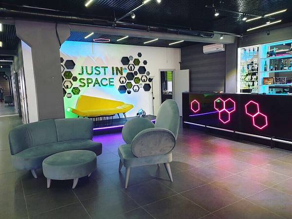 Just in space фото №111064