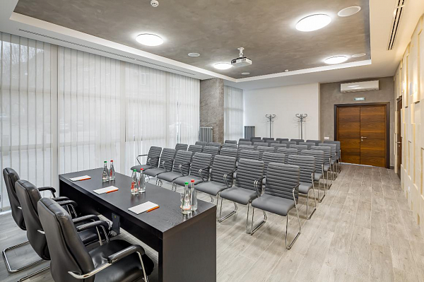 Конференц-зал на 50 человек фото №108152