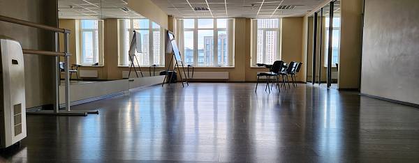 Конференц-залы  «Ракурс» на 30 - 50 - 100 человек фото №112927