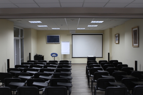 Конференц-залы  «Ракурс» на 30 - 50 - 100 человек фото №112920