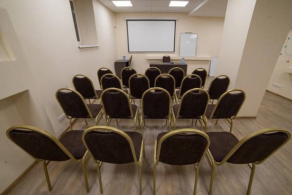 Конференц-зал в отеле на 35 человек фото №108228