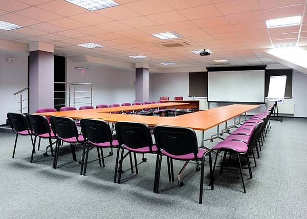 Конференц-зал в укрытии в отеле Optima Collection фото №114302